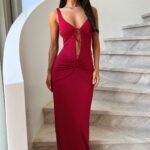Lilo Keyhole Backless Maxi Dress - Burgundy